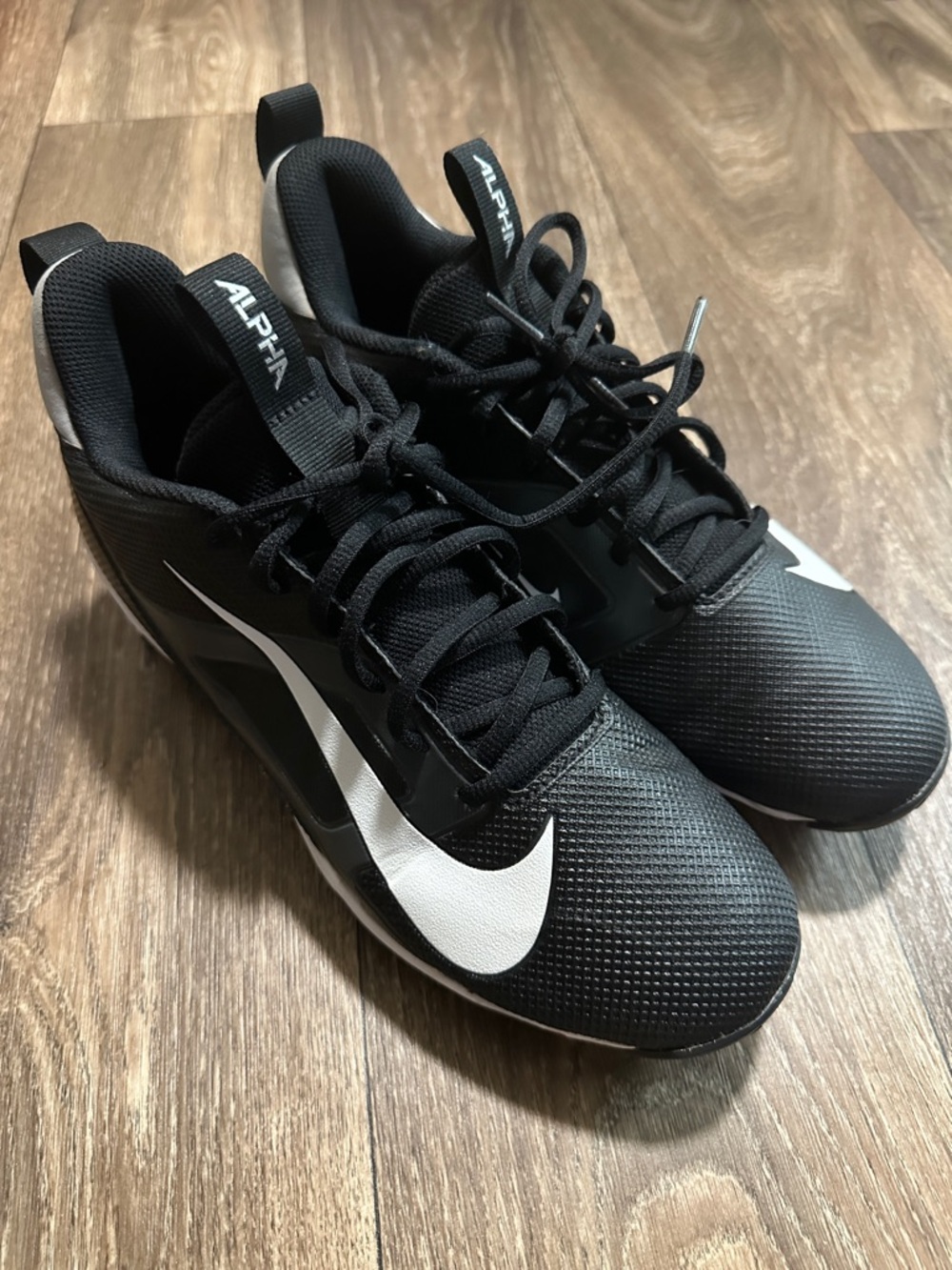 Mens Nike Alpha Menace 4 Shark football cleats